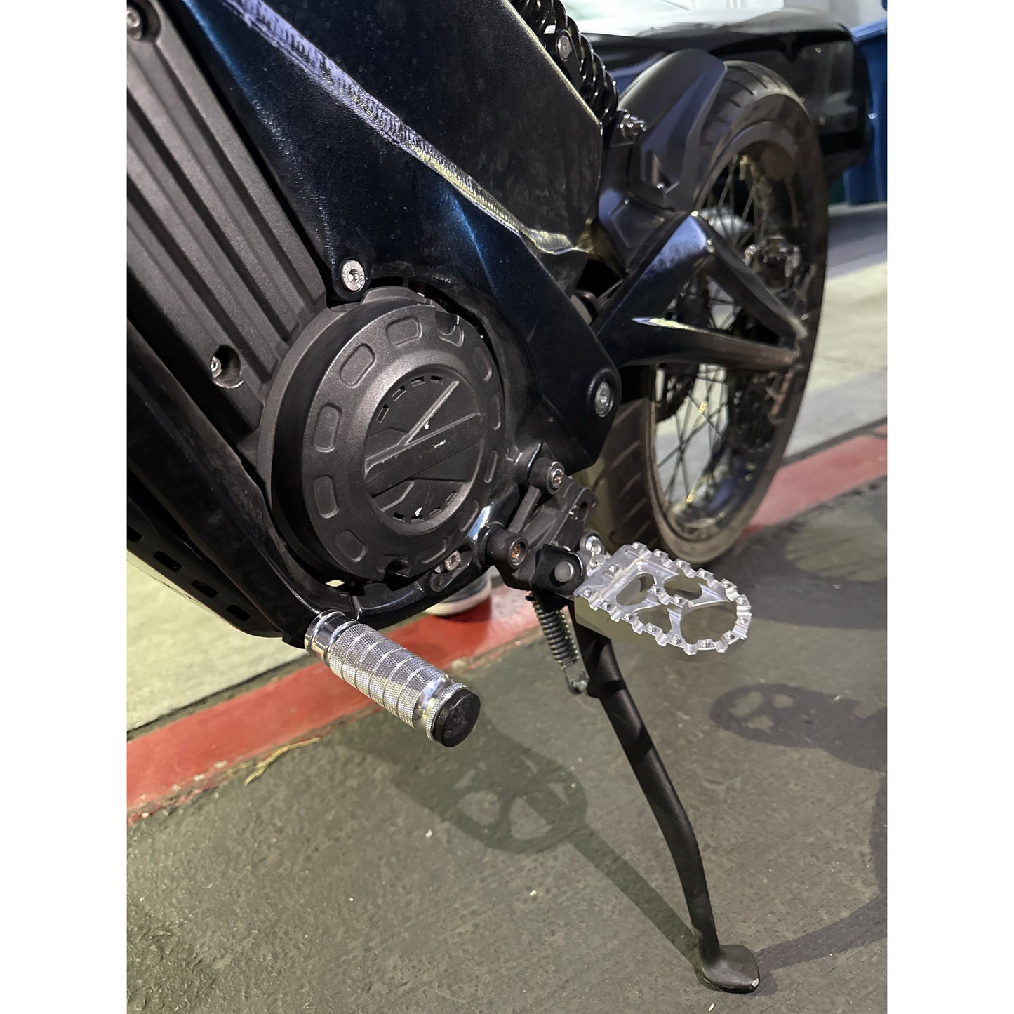 Foot Lock Peg